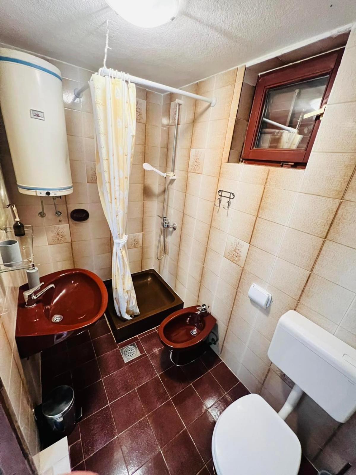 Sea Breeze Apartments With Private Beach And Boat Anchorage Stara Novalja Habitación foto